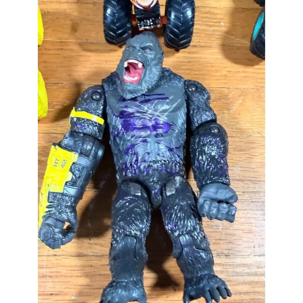 Mixed Toy Lot of 6 – Monster Trucks, Kong, Kuromi & Character Figures